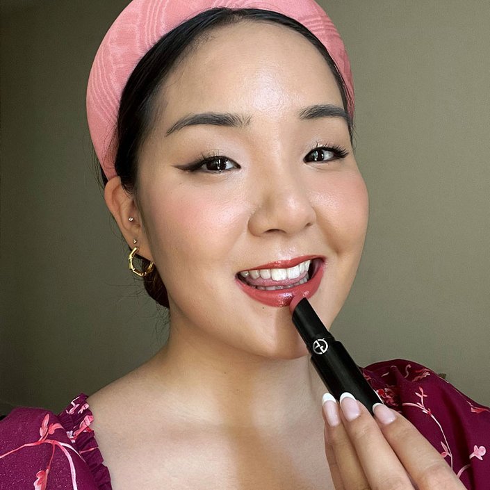 Jen wearing Giorgio Armani Beauty Lip Power Longwear Satin Lipstick in 110 Mania