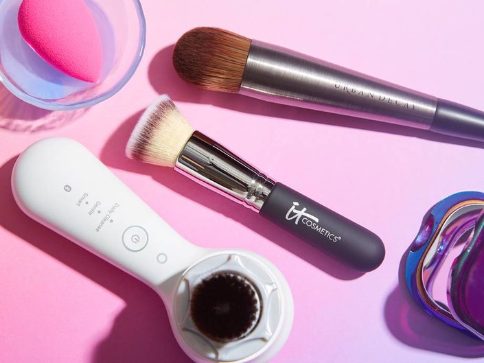 The Best Makeup Tools to Apply Different Types of Foundation