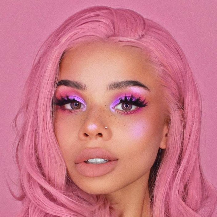 5 Valentine’s Day Makeup Video Tutorials to Make You Swoon