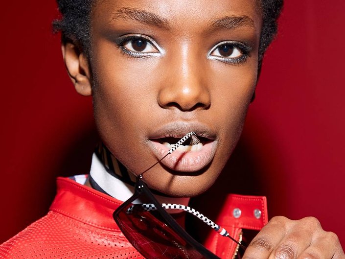 How To Create the Perfect Smudged Black Eyeliner Look