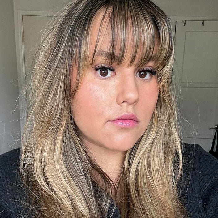 reece with the blended out dot contour trend